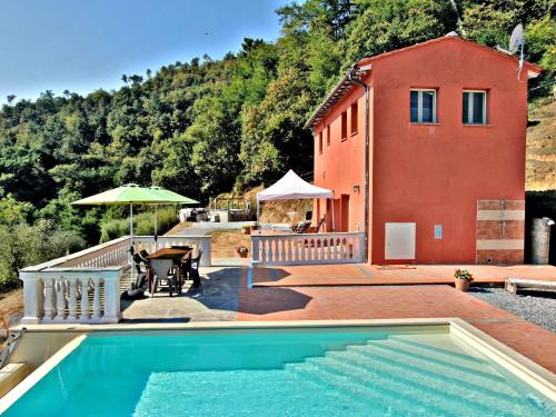 La Rossa nel Verde Selvaggio gîte à louer Guamo