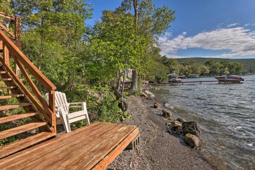 Aunt Als Place Home on Canandaigua Lake with Deck in Rushville, USA
