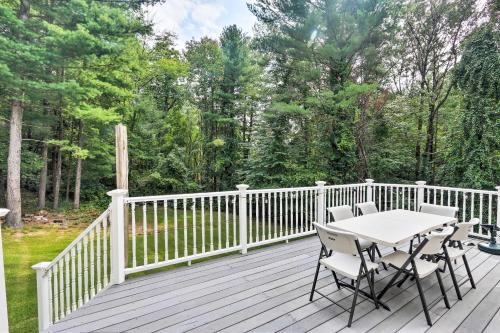 Granby Home with Deck Less Than half Mi to Aldrich Lake!