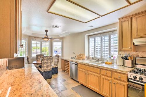 Indian Wells Oasis with Pool Walk to Tennis Garden! in อินเดียนเวลส์ (CA)