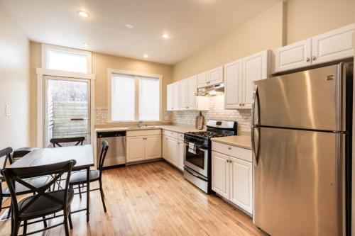 Charming 4BD Gem with Balcony and Patio - image 2