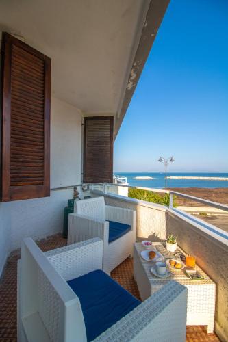 100 passi dal mare, Agropoli