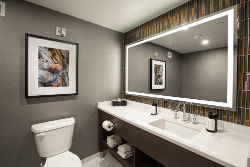 Sands Regency Casino Hotel Reno - image 9