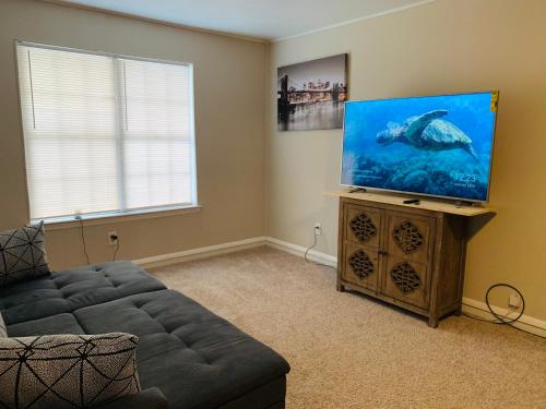 Cozy - 2 Bedrooms Residential Home