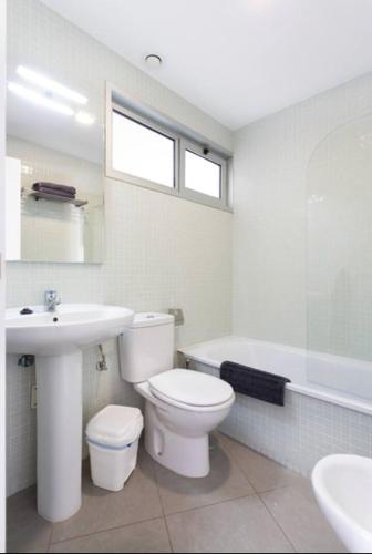Modern seafront flat with a private garage, El Médano (photo 9)