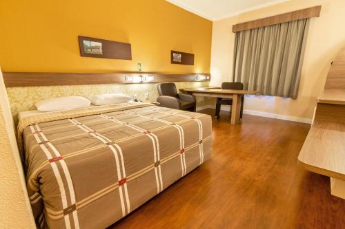 Hotel 10 Blumenau