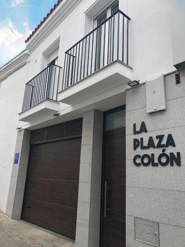 La Plaza-Colón, 1 habitación.