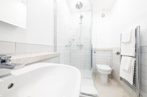 Innkeeper's Lodge Brighton Patcham - image 8