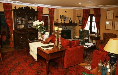 Hotel Almud - image 2