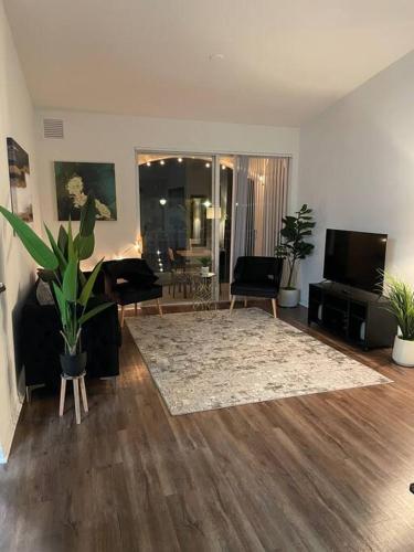 STUNNING 2 BEDROOM 2 BATHROOM LUXURY SUITES