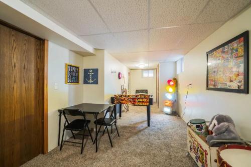 Milwaukee Bungalow in Waukesha (WI)