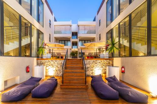 NEW luxury Apartment no10 at ONE BAY RESIDENCE PEREYBERE