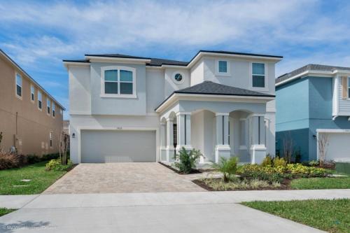 Superior Villa room in Beautiful Spacious 6 Bed Pool Spa Game Room villa