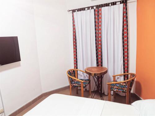 BEL APPART 3 CHAMBRES SALON FIDJROSSE PLAGE COTONOu