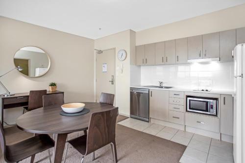 Hume Serviced Apartments