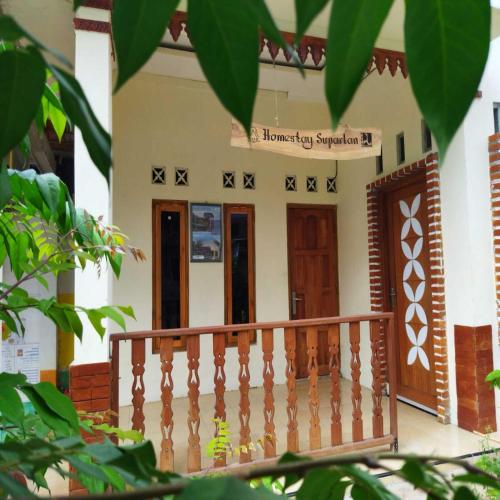 Borobudur Kampung Homestay - SUPARLAN