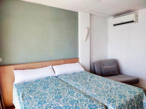 Flats Friends Atlantida - main image