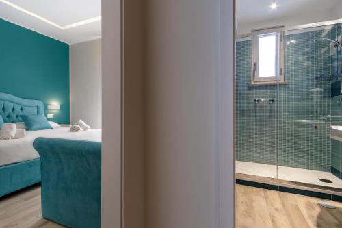 Tiffany Suites 2