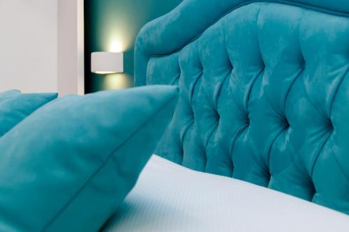Tiffany Suites