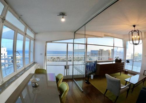 Penthouse Apartment image 10