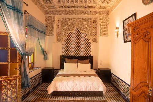 Riad Sayeda Alhora - image 2