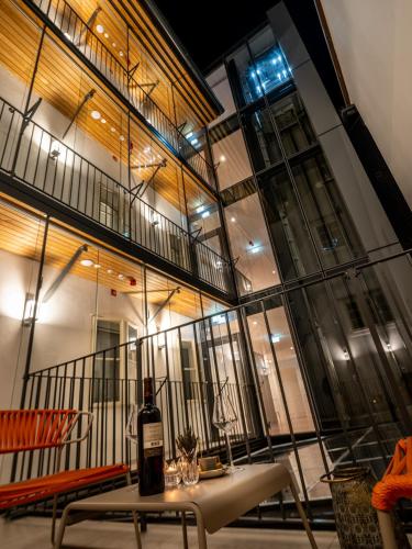 Зовнішній вигляд готелю, Hotel Heritage in Любляна