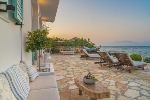  Anemos Beach House in Alikanas