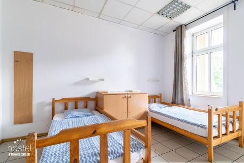 Hostel Katowice Centrum - image 3