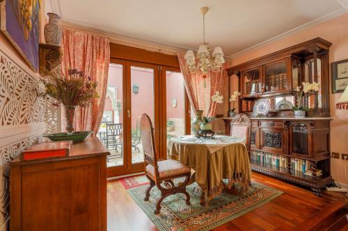 Historic apartment in Santa Cruz, Sevilla (Foto 6)