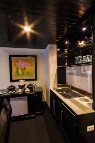 ห้องครัว, โรงแรมเชียงใหม่ฮิลล์ (Chiangmai Hill Hotel) in เชียงใหม่
