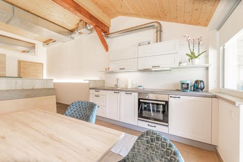 Chalets am Badesee Lassing in Lassing Bei Liezen