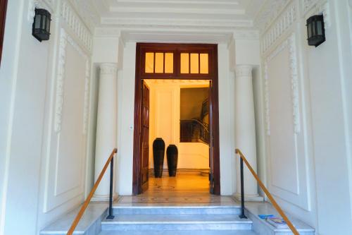 Nestor&Jeeves - PALACE ROTONDE PRESTIGE - Central - By sea - Top floor