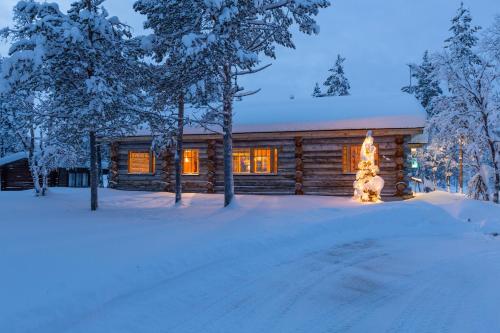 Kuukkeli Log Houses Villa Aurora Pupula - Chalet - Saariselkä