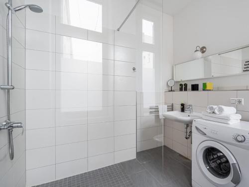 limehome Berlin Neue Straße 1.3km von ufaFabrik entfernt