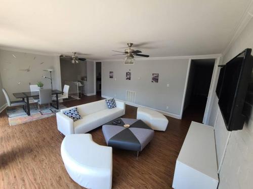 Affordable Galleria Lifestyle Experience (HPLE)