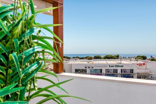 Modern Townhouse walking distance to the beach in Mijas Costa