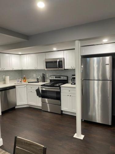 New renovated lovely Boston apartment for rent
