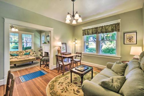 Cozy Gloucester Getaway with Porch and Sunroom!