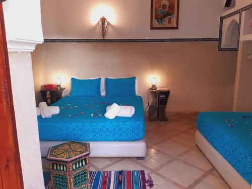 room detail thumbnail 1