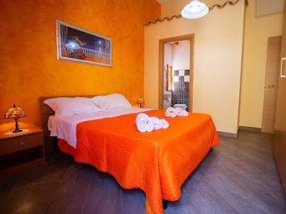 Two-Bedroom Apartment room in Sciabika Edificio Flowers