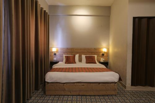Riviera Hostal (Riviera Hostel) in Ammán