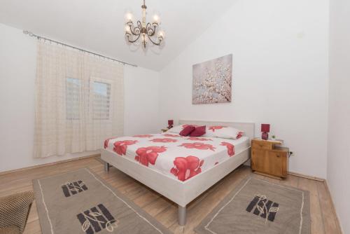  Holiday home Frane in Slivno