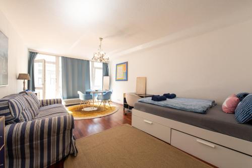 Vienna Lights Apartments - Burggasse, Vienna