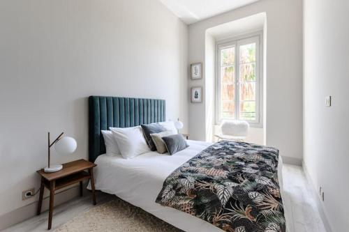 Charme a la Nicoise overlooking Massena square gîte à louer Nice Saint-Augustin