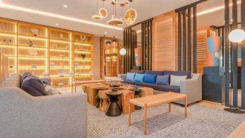 Holiday Inn Nice - Port St Laurent an IHG Hotel - image 14