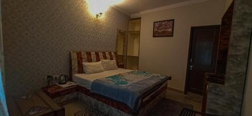 1 double bed