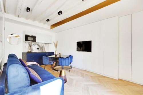 Pick A Flat's Apartment on rue Montorgueil