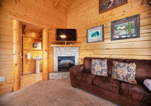 Beyond Expectations - Pigeon Forge, TN by TS in Sevierville, USA