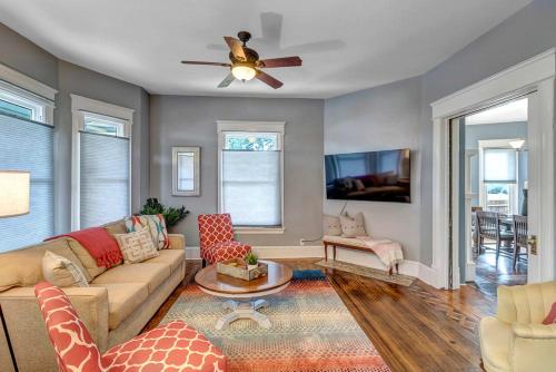 Historic 4BR Hidden Gem with Exec Master Suite - main image