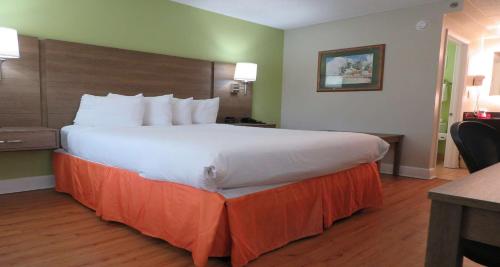 1 queen bed